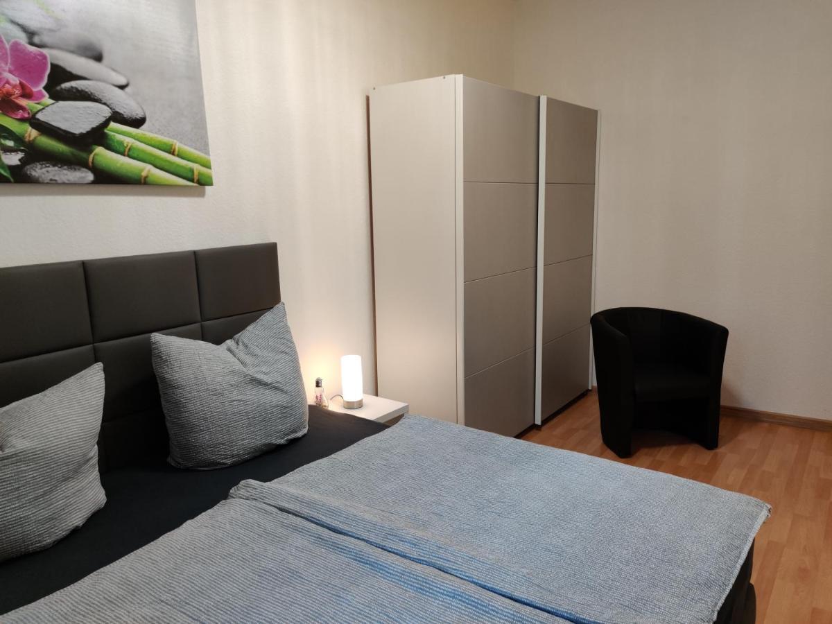 Family Apartments Salzhausblick: Central City Apartments with Hotel-Quality Beds Zittau Exterior photo