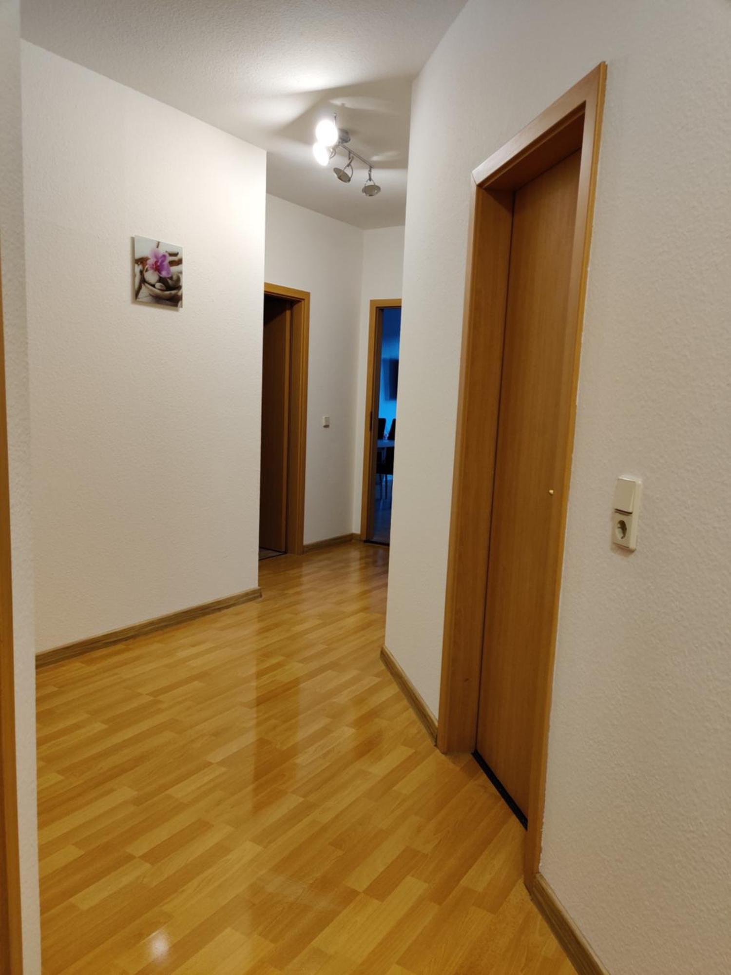 Family Apartments Salzhausblick: Central City Apartments with Hotel-Quality Beds Zittau Room photo
